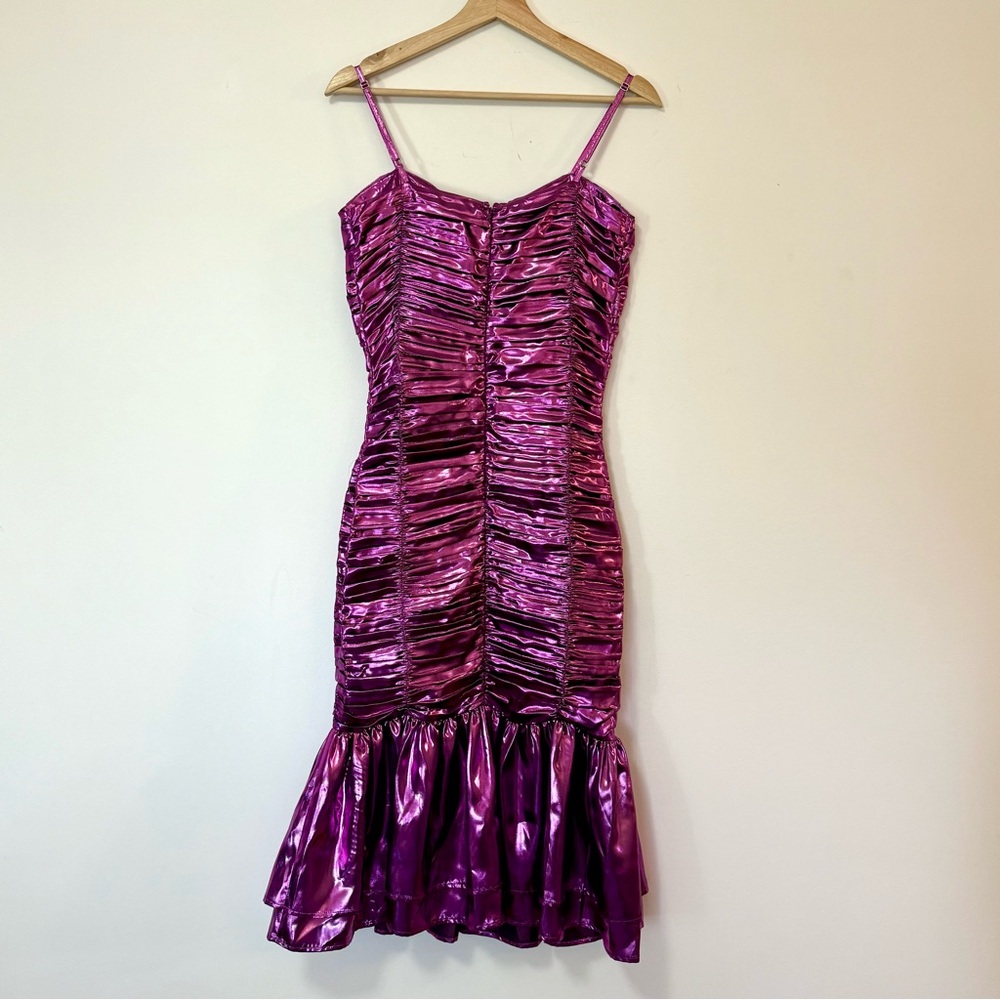 NWT Love the Label Sleeveless Purple Metallic Form Fitting Midi Dress Small - Picture 3 of 4